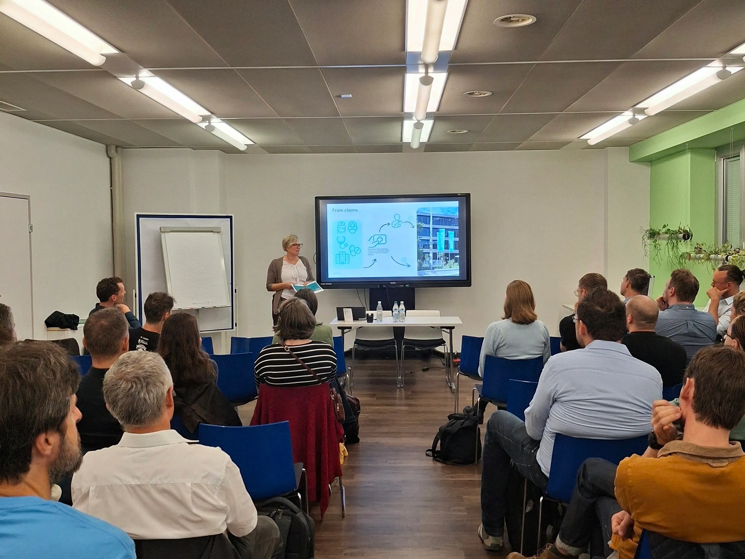 Eva Blozik (SWICA) presenting on value-based healthcare